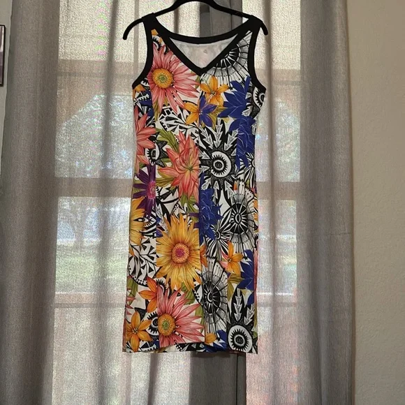 Marc Cain floral sheath dress BNWOT - Picture 4 of 15